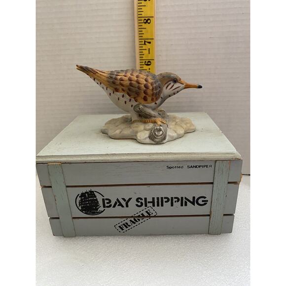 Wooden Trinket Box Marked Bay Shipping w/ Ceramic Spotted Sandpiper Bird on Top - Picture 13 of 14
